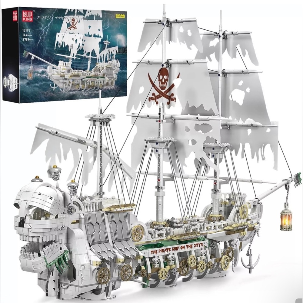 Mould King 13193 Captain Barbatos SKULL Pirate Ship Charons Treasure Lego Comp